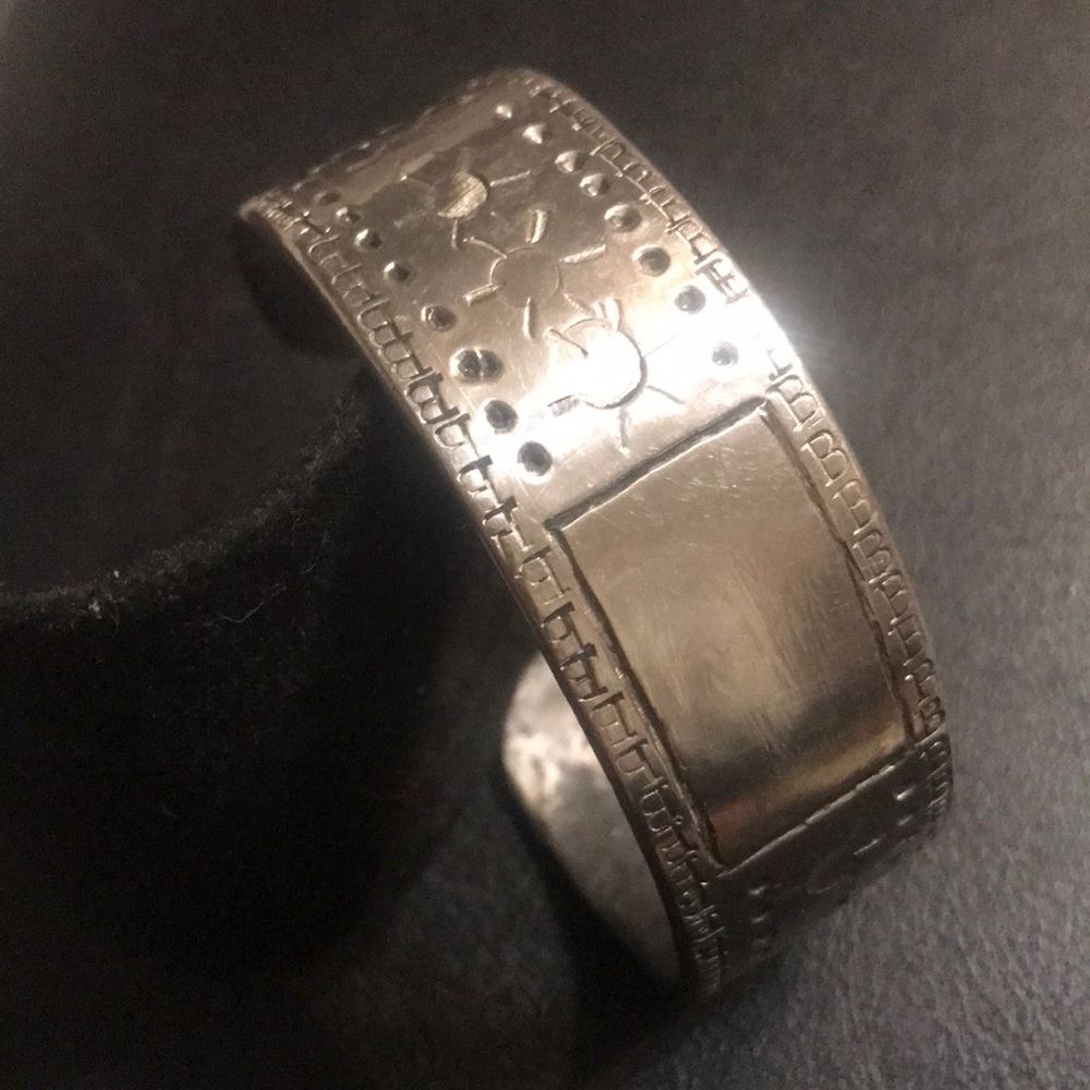 Hammered Solid Steal Cuff Bracelet